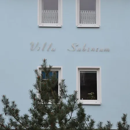 Sabinium 1 Und 4 *